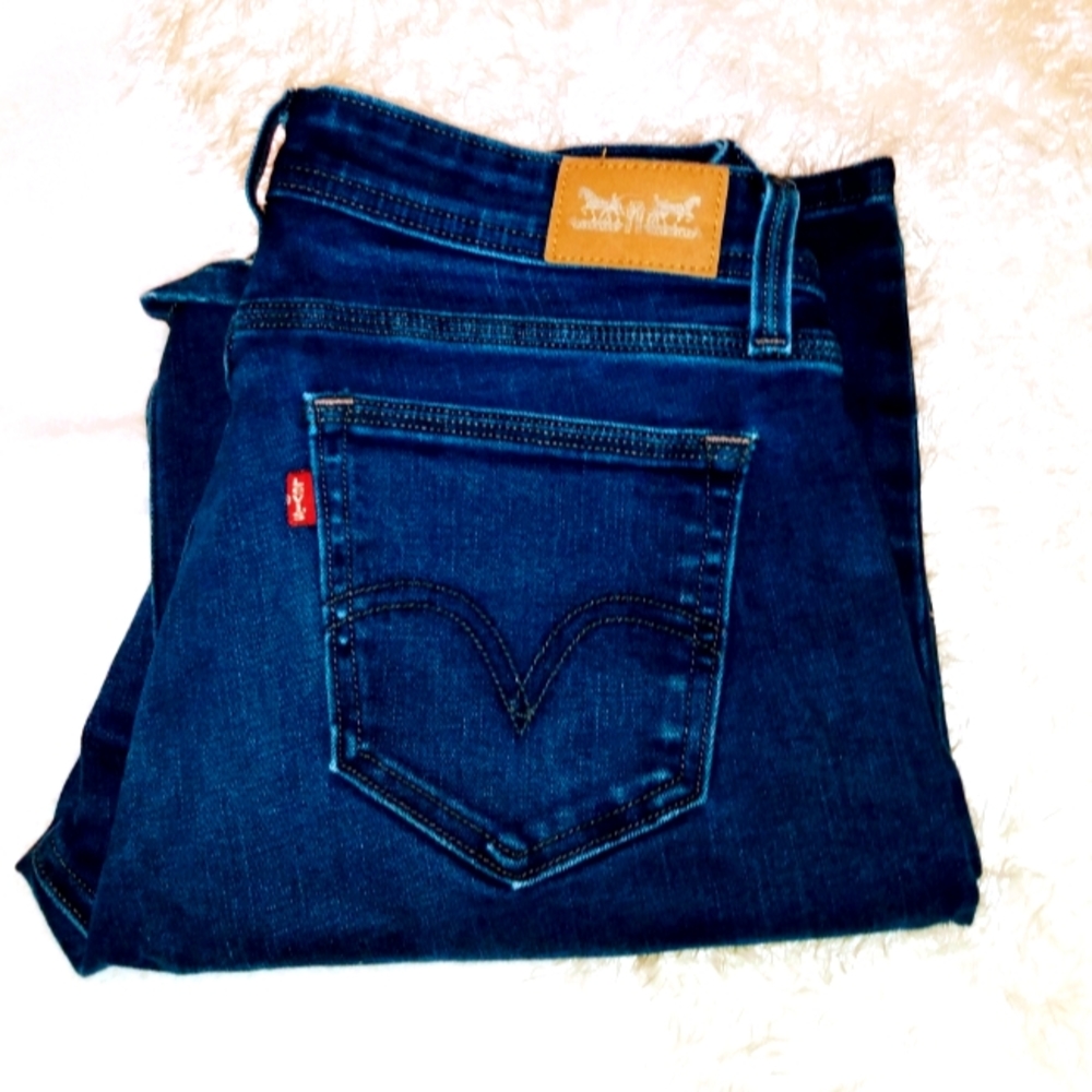 Levi's, Women's Size 10, Curvy Bootcut , Jeans 💖